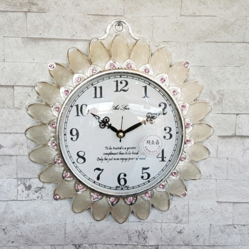해바라기 시계 - 화이트 단면 단면시계 벽걸이시계 소품 인테리어 선물 집들이